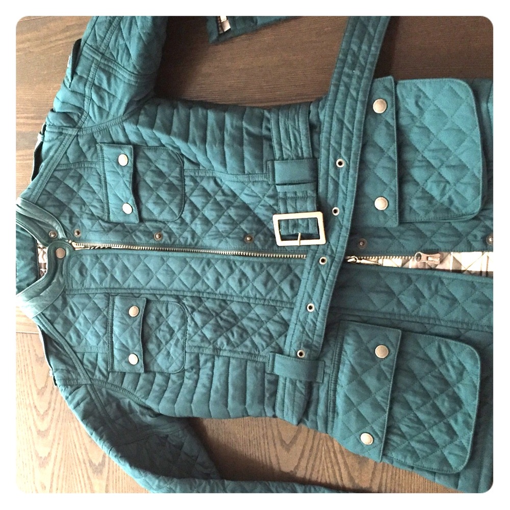 Beautiful Belted Jacket with Leather Collar